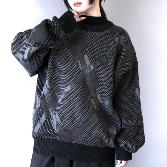 Bachrach Sweaters - BACHRACH Vintage Knit Sweater Wool Blend Geometric 3D, black and gray.